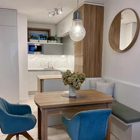 Panorama Apartment *